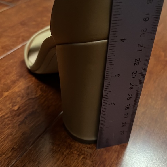 Sam Edelman Nude Strap Sandals - Picture 7 of 7